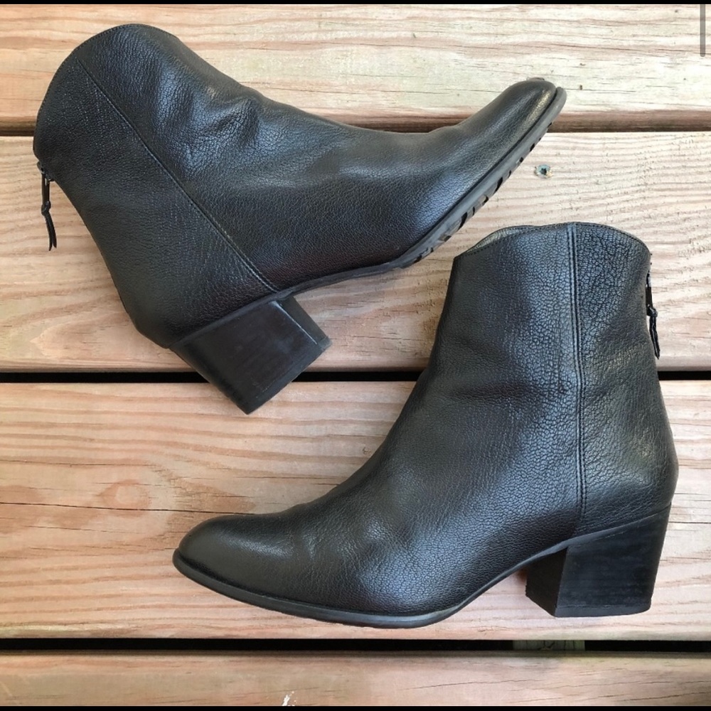 Stuart Weitzman black leather boots